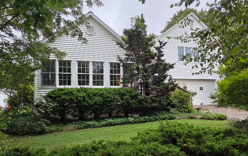 3221 Seifert Lewis Road Hubbard OH 44425