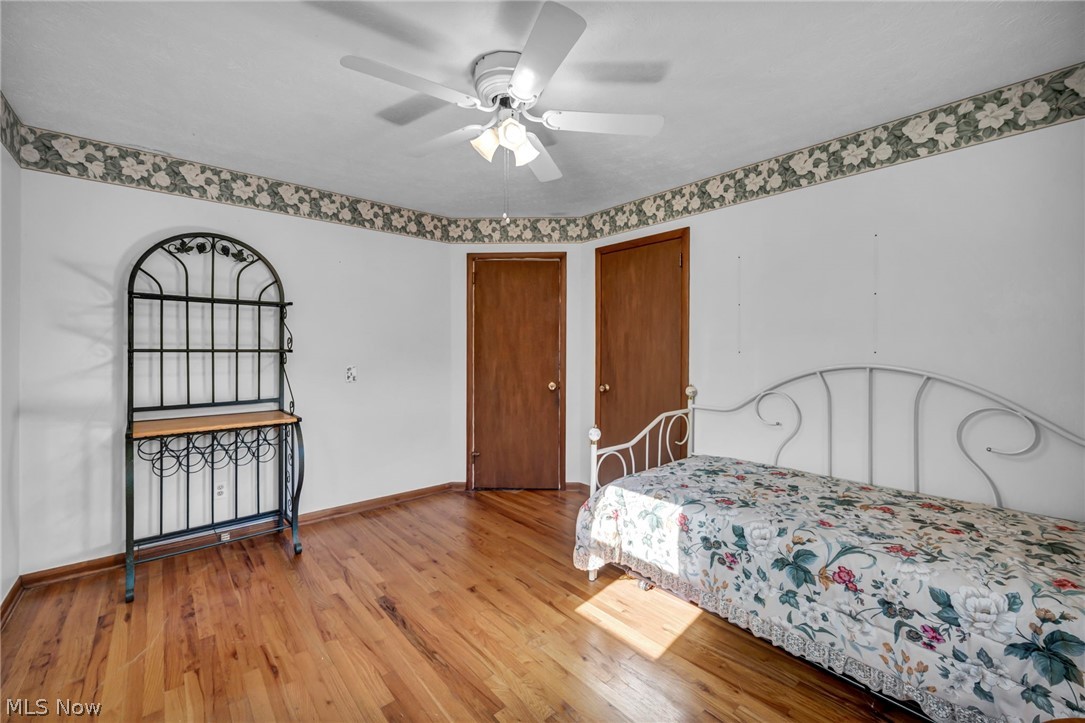 1347 S Polen Avenue Mogadore OH 44260