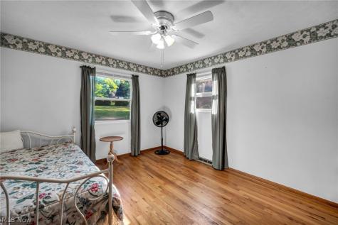 1347 S Polen Avenue Mogadore OH 44260