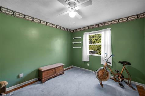 1347 S Polen Avenue Mogadore OH 44260