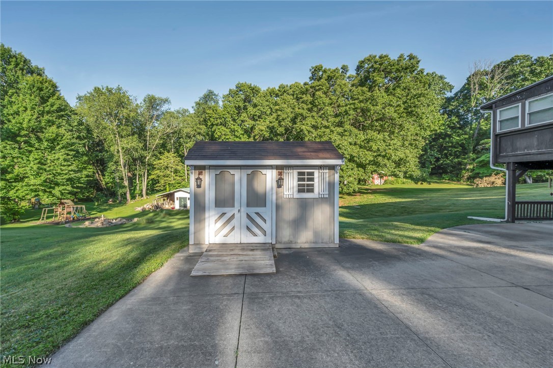 1347 S Polen Avenue Mogadore OH 44260