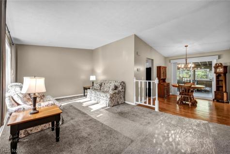 1347 S Polen Avenue Mogadore OH 44260