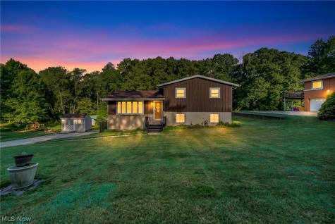 1347 S Polen Avenue Mogadore OH 44260