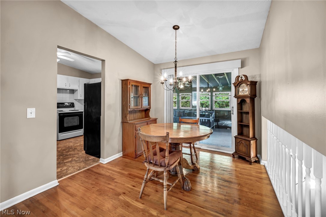 1347 S Polen Avenue Mogadore OH 44260