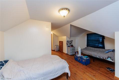 325 E 244th Street Euclid OH 44123