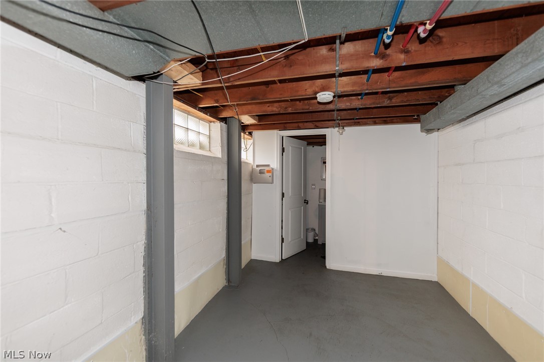 325 E 244th Street Euclid OH 44123