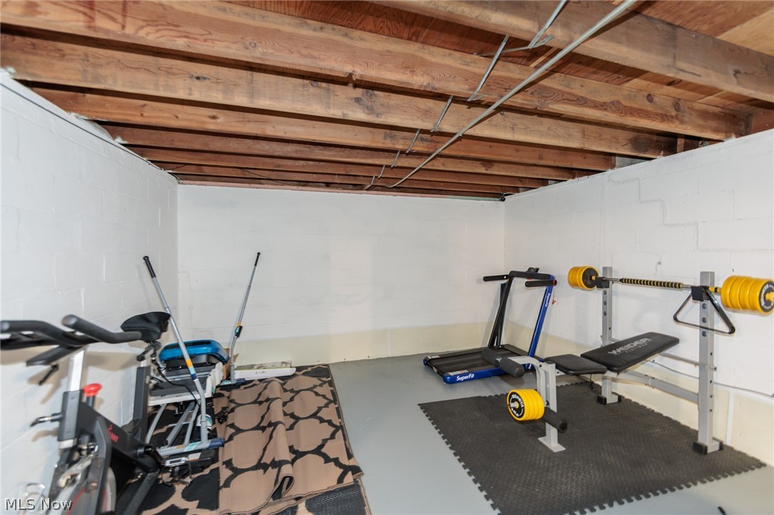 325 E 244th Street Euclid OH 44123