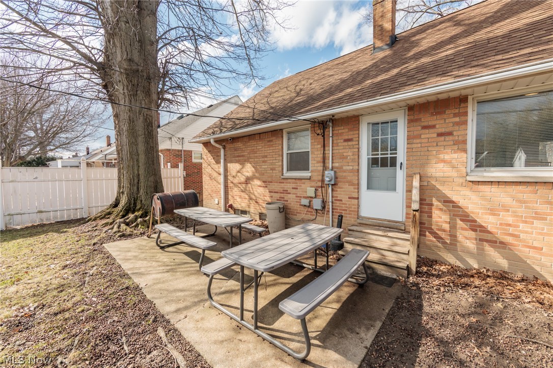 325 E 244th Street Euclid OH 44123