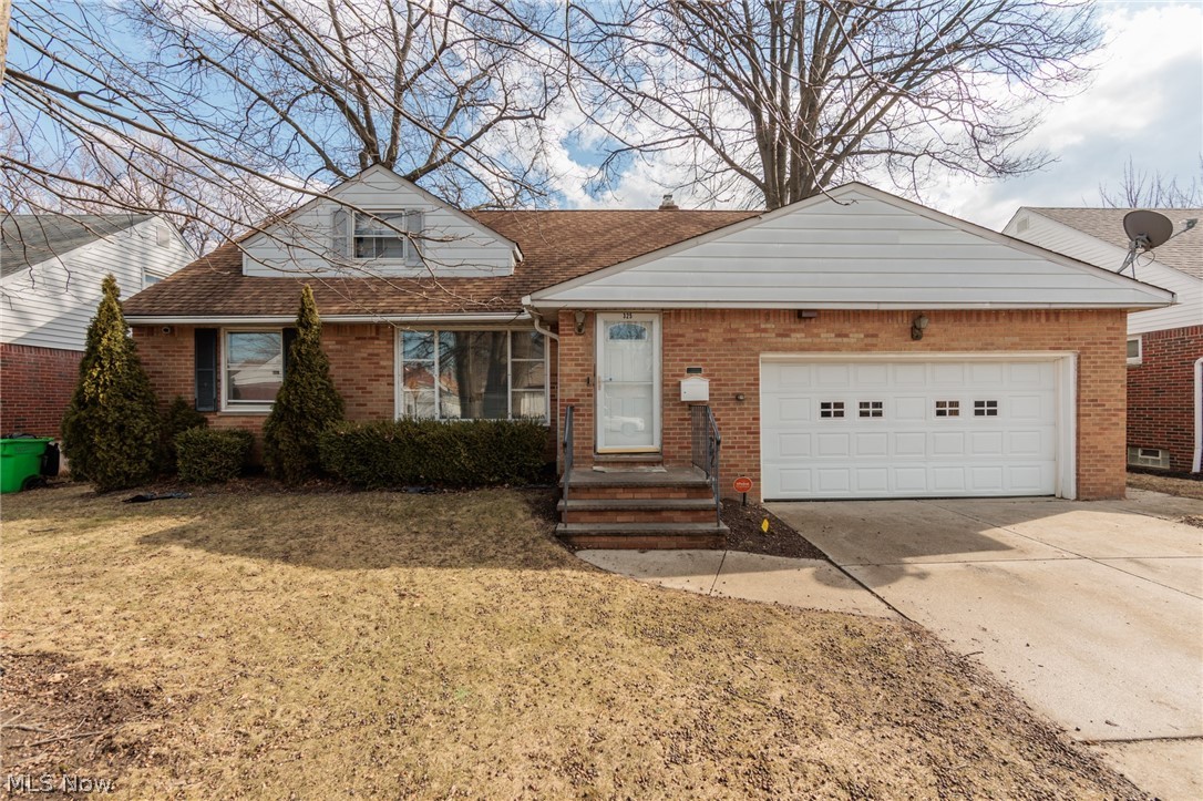 325 E 244th Street Euclid OH 44123