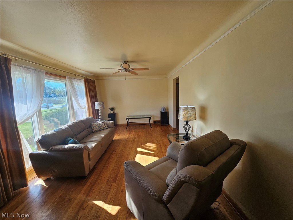 4087 Suffolk Road South Euclid OH 44121