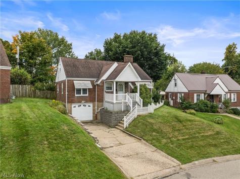 137 Yale Place Steubenville OH 43952