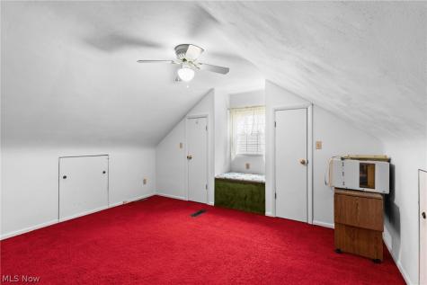 137 Yale Place Steubenville OH 43952