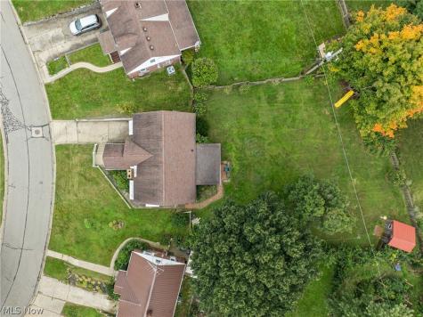 137 Yale Place Steubenville OH 43952