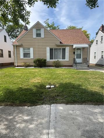 12708 Maple Leaf Drive Garfield Heights OH 44125