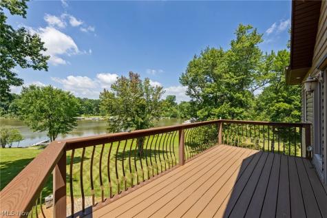 945 Pike Drive Mansfield OH 44903