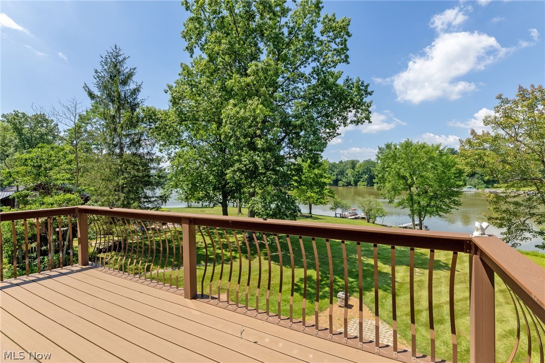 945 Pike Drive Mansfield OH 44903