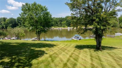 945 Pike Drive Mansfield OH 44903