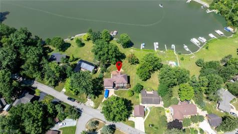 945 Pike Drive Mansfield OH 44903