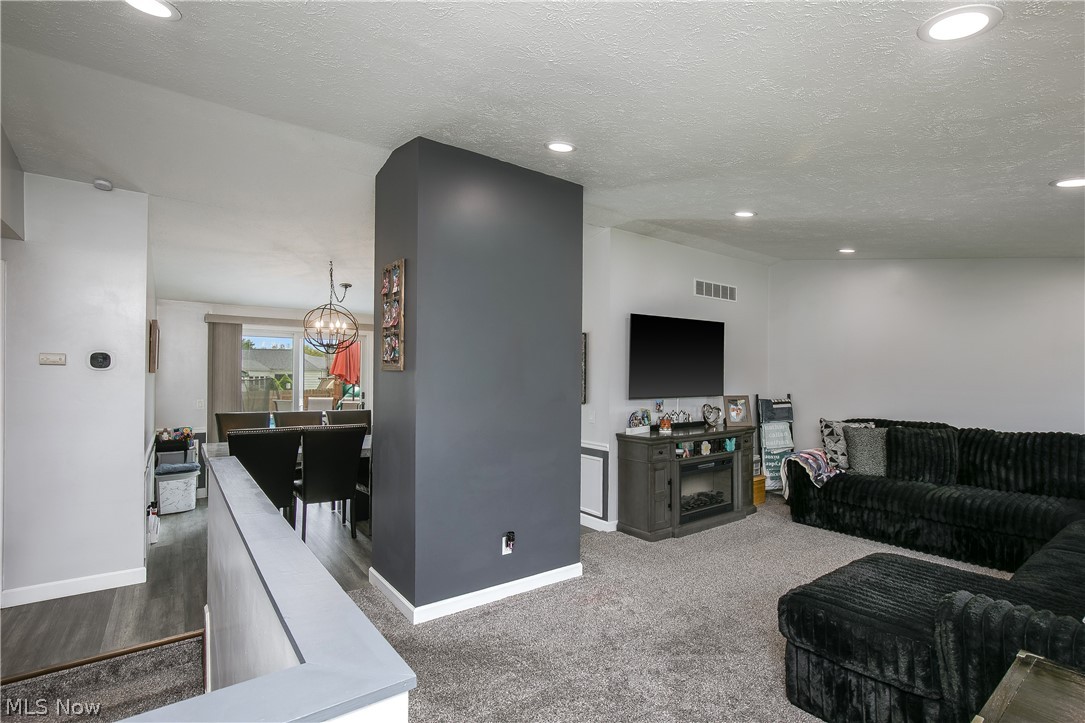 8318 Kellydale Street NW Massillon OH 44646