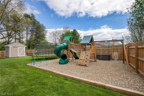 8318 Kellydale Street NW Massillon OH 44646
