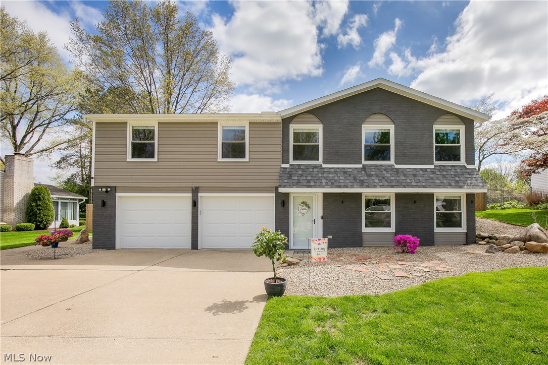 8318 Kellydale Street NW Massillon OH 44646