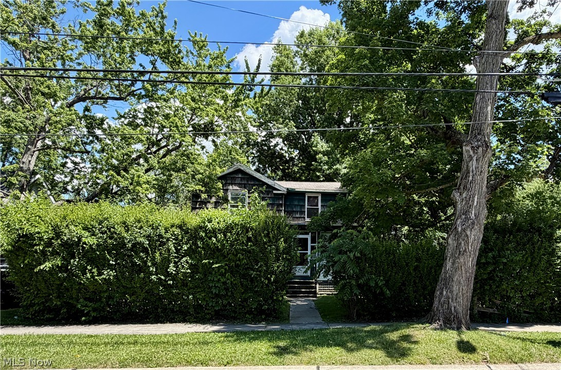 267 N Pleasant Street Oberlin OH 44074