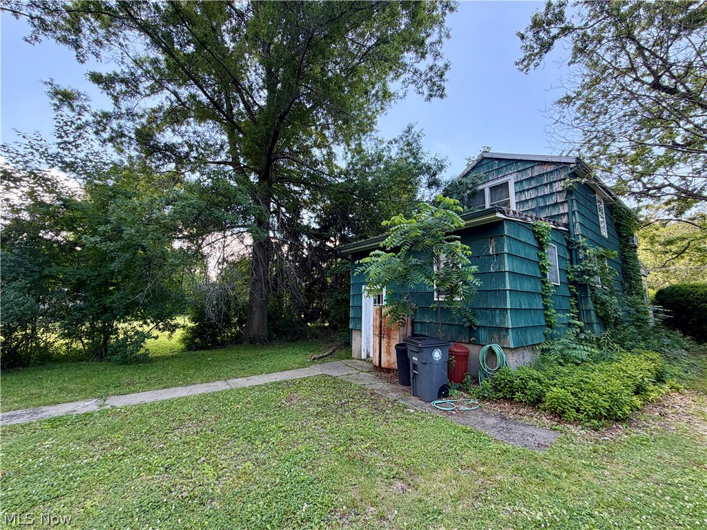 267 N Pleasant Street Oberlin OH 44074