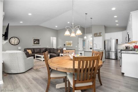 6560 Amber Way North Ridgeville OH 44039
