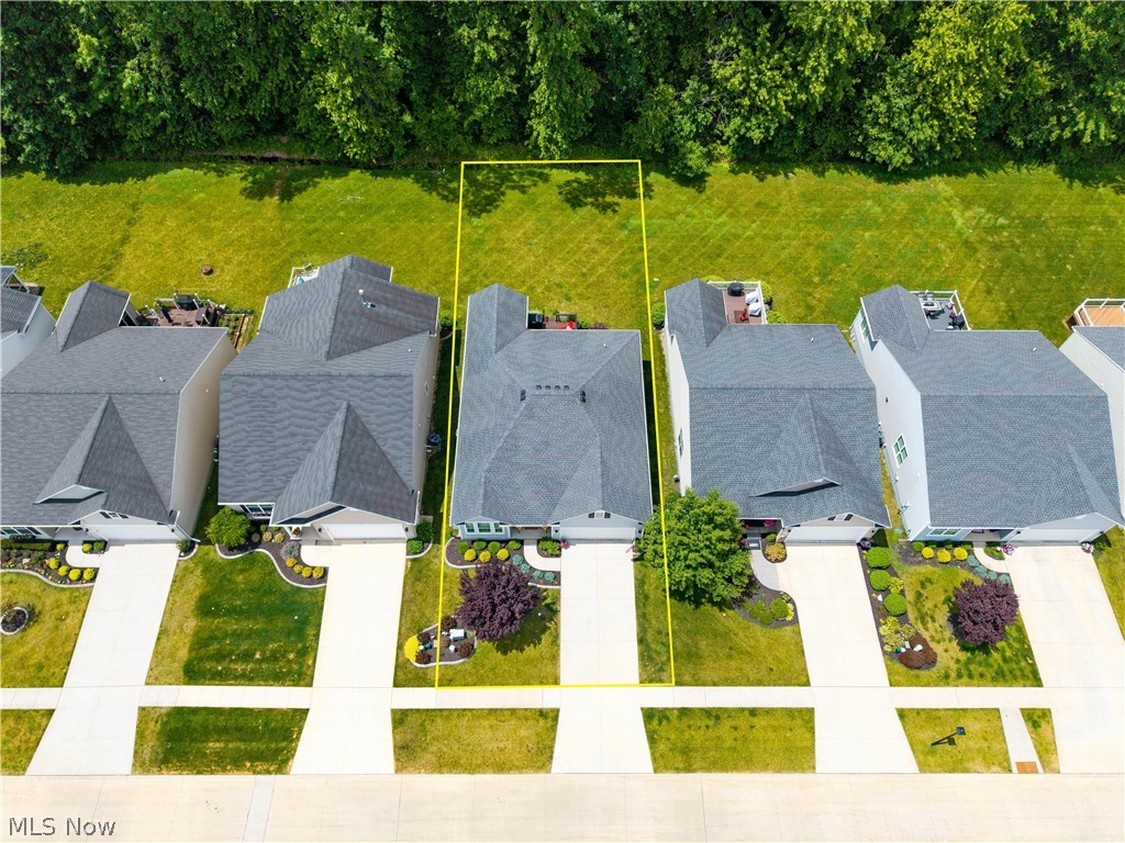6560 Amber Way North Ridgeville OH 44039