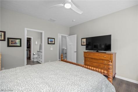 6560 Amber Way North Ridgeville OH 44039