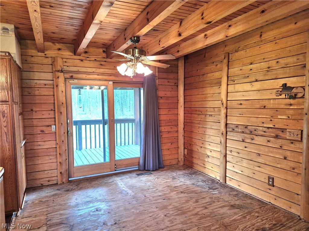 1174 Henn Hyde Road NE Warren OH 44484