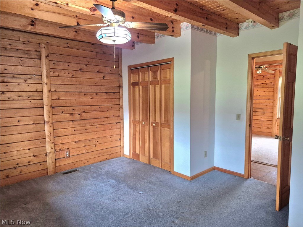 1174 Henn Hyde Road NE Warren OH 44484
