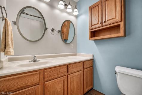 9186 Shepard Road Macedonia OH 44056