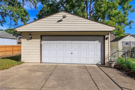 5118 Yorkshire Avenue Parma OH 44134