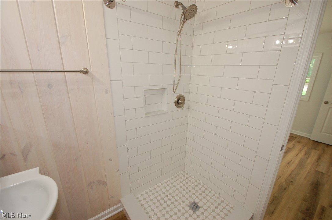 10029 Cummins Drive Deerfield OH 44411