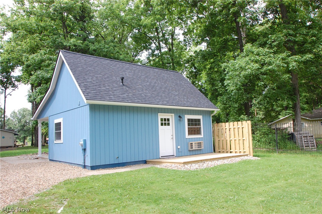 10029 Cummins Drive Deerfield OH 44411