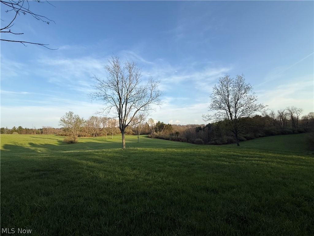 4101 Peace Road SE Carrollton OH 44615