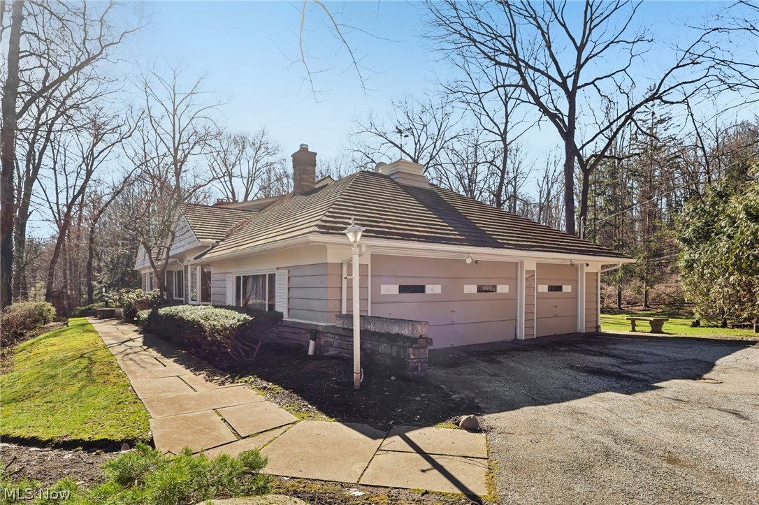 14880 Hillbrook Drive Chagrin Falls OH 44022