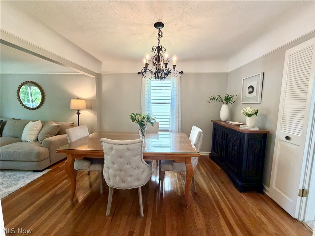 1403 Croyden Road Lyndhurst OH 44124