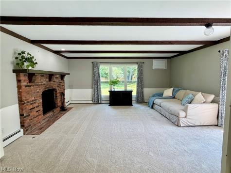 1403 Croyden Road Lyndhurst OH 44124