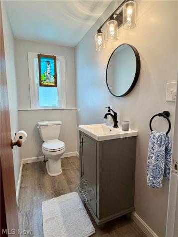 1403 Croyden Road Lyndhurst OH 44124