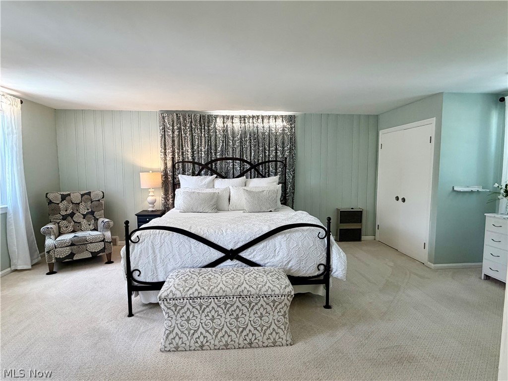 1403 Croyden Road Lyndhurst OH 44124