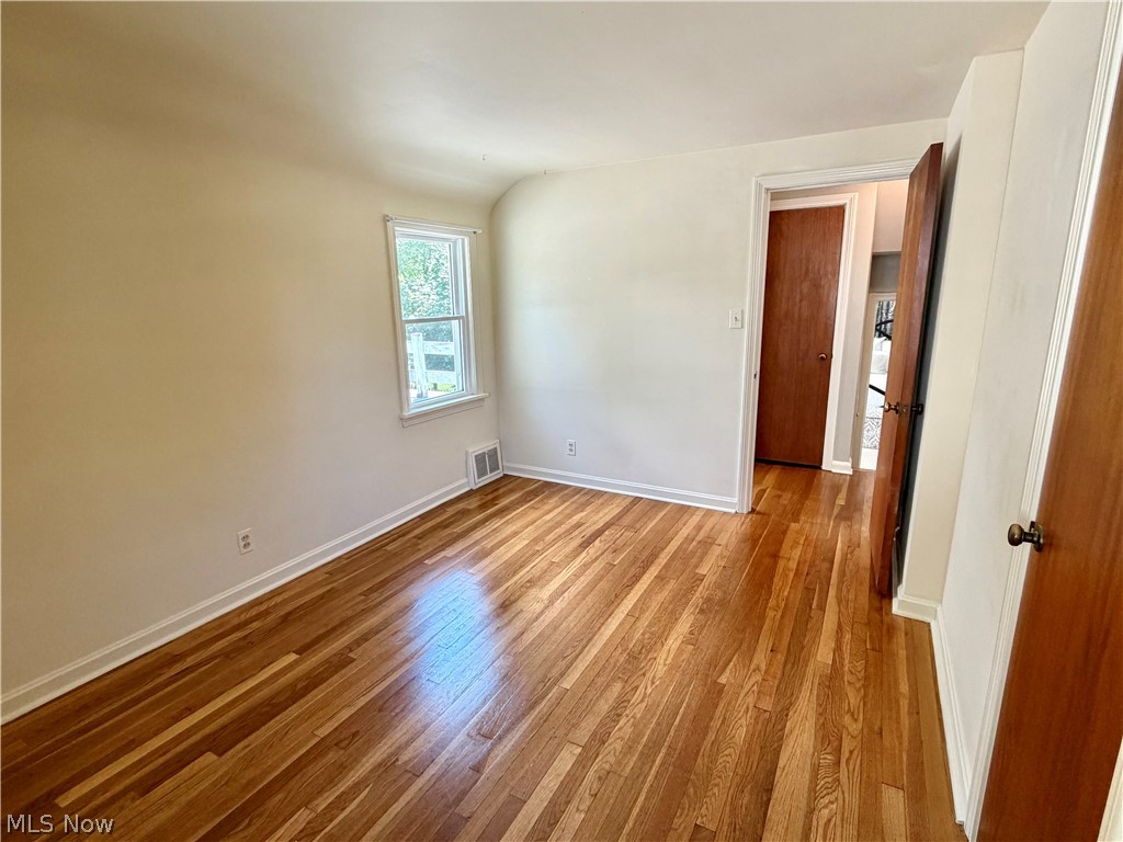 1403 Croyden Road Lyndhurst OH 44124
