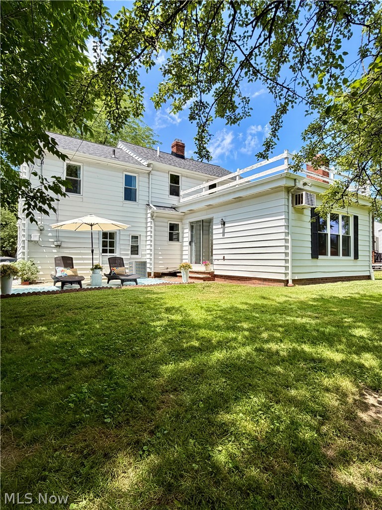 1403 Croyden Road Lyndhurst OH 44124
