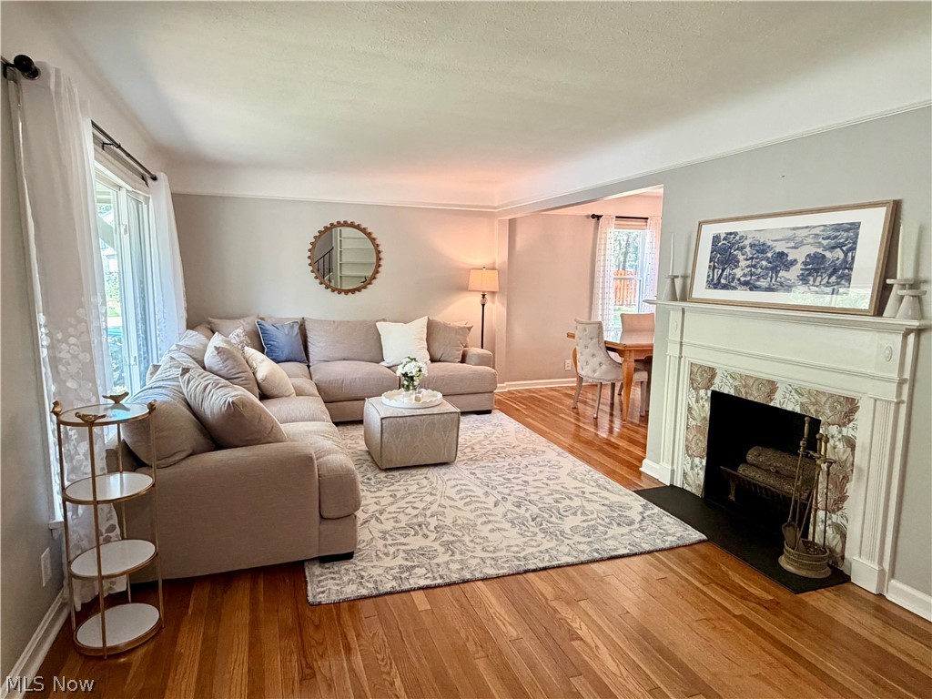 1403 Croyden Road Lyndhurst OH 44124