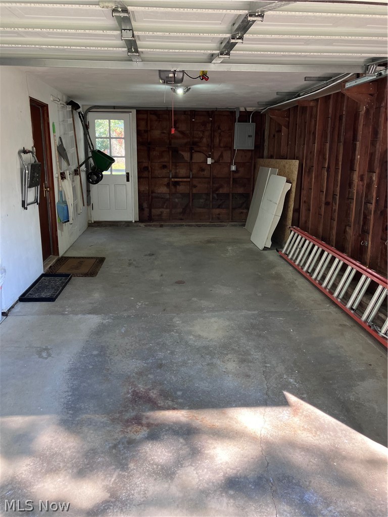 1403 Croyden Road Lyndhurst OH 44124