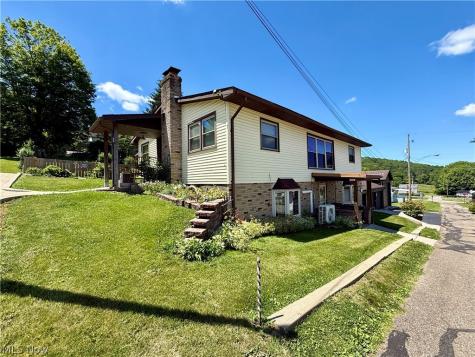 10 S Ohio Street Dellroy OH 44620