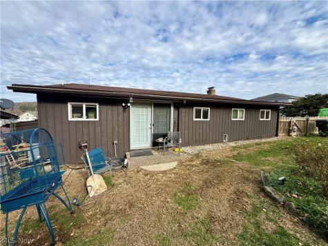 10 S Ohio Street Dellroy OH 44620