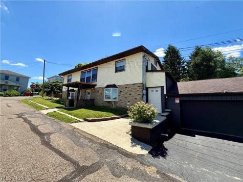 10 S Ohio Street Dellroy OH 44620