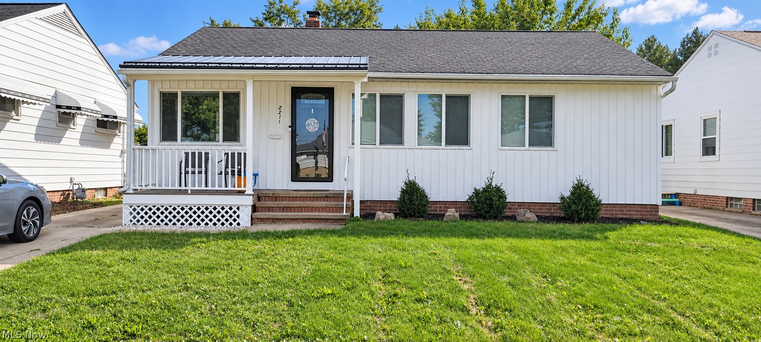 2211 Brookdale Avenue Parma OH 44134